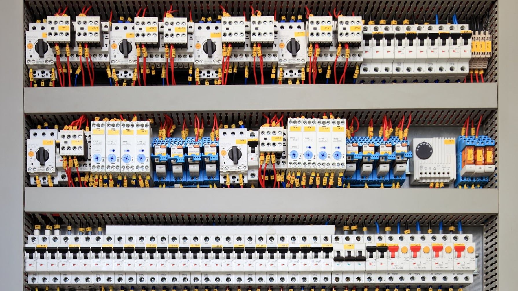 panel-eléctrico